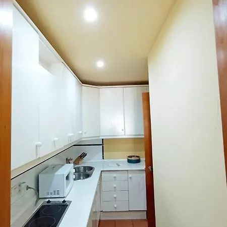 Apartment Plaza Andalucia Edificio Enebro 4-6 Pax *