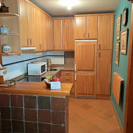 公寓 Plaza Andalucia Edificio Enebro 4-6 Pax *