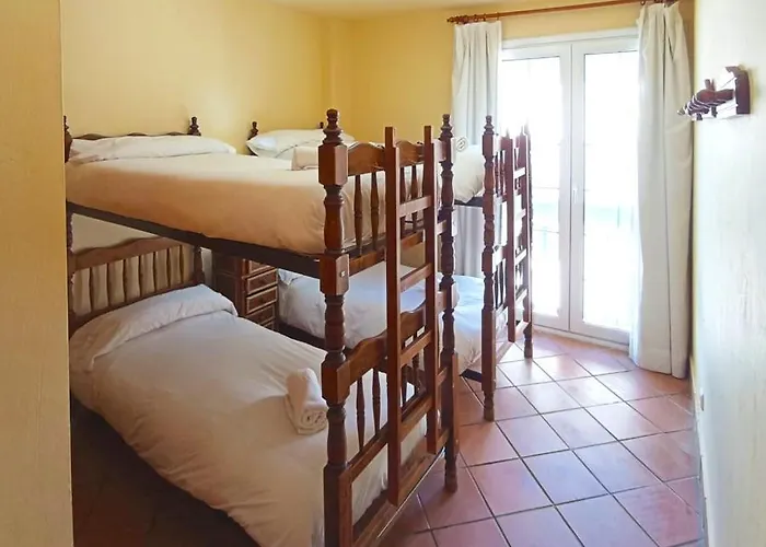 Plaza Andalucia Edificio Enebro 4-6 Pax 塞拉内华达