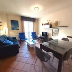 Plaza Andalucia Edificio Enebro 4-6 Pax *
