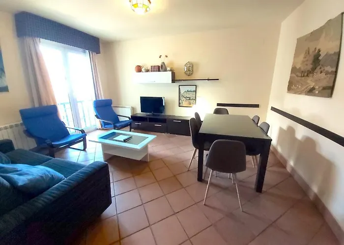 Plaza Andalucia Edificio Enebro 4-6 Pax * Sierra Nevada