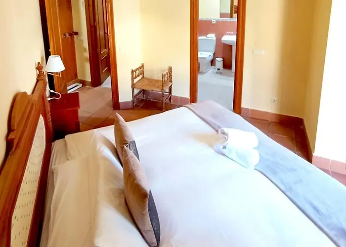 Plaza Andalucia Edificio Enebro 4-6 Pax * Sierra Nevada