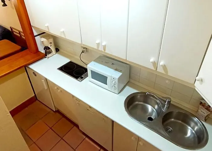 Plaza Andalucia Edificio Enebro 4-6 Pax Sierra Nevada